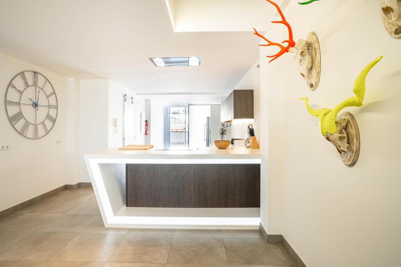 Grand Terrace Apartment In Puerto De Alcudia Ngoại thất bức ảnh