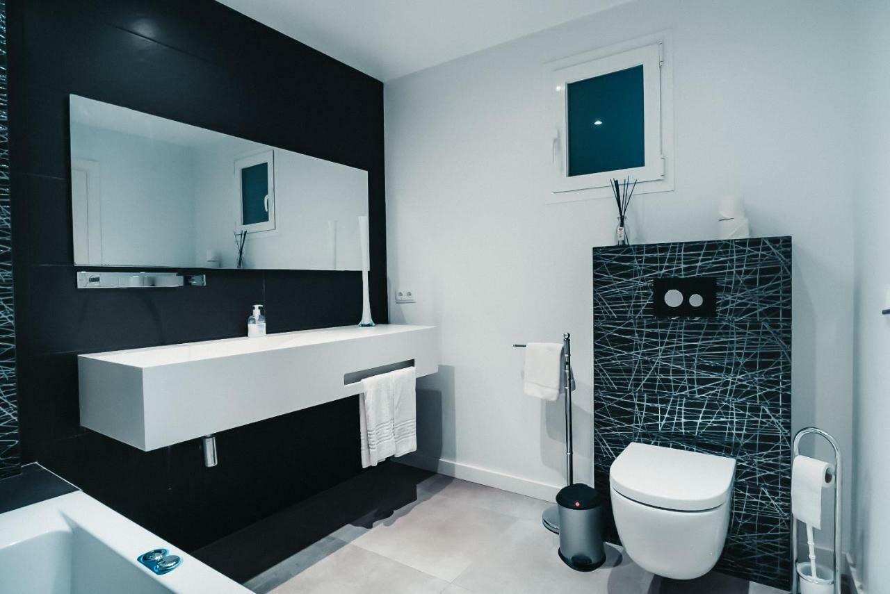 Grand Terrace Apartment In Puerto De Alcudia Ngoại thất bức ảnh